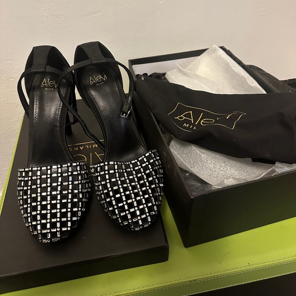 Alevi Shoes